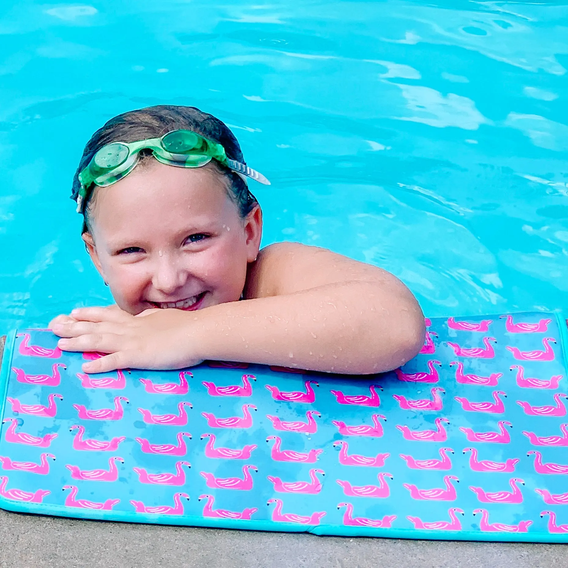 Flamingo Floats Poolside Seating Mat